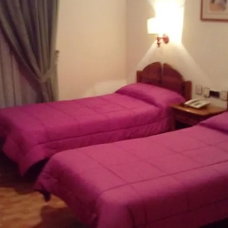 Elena María Granada